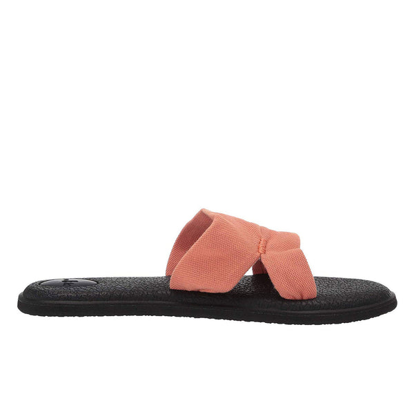 Sanuk yoga mat capri hot sale sandal