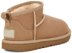 UGG Unisex-Child Classic Ultra Mini Platform Boot, Sand Little Kid