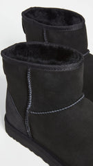 UGG Men's Classic Mini Boot, Black