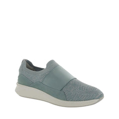 Clarks - Womens Un Rio Knit Shoes