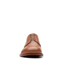 No16 Plain Tan Leather - 26137126 by Clarks